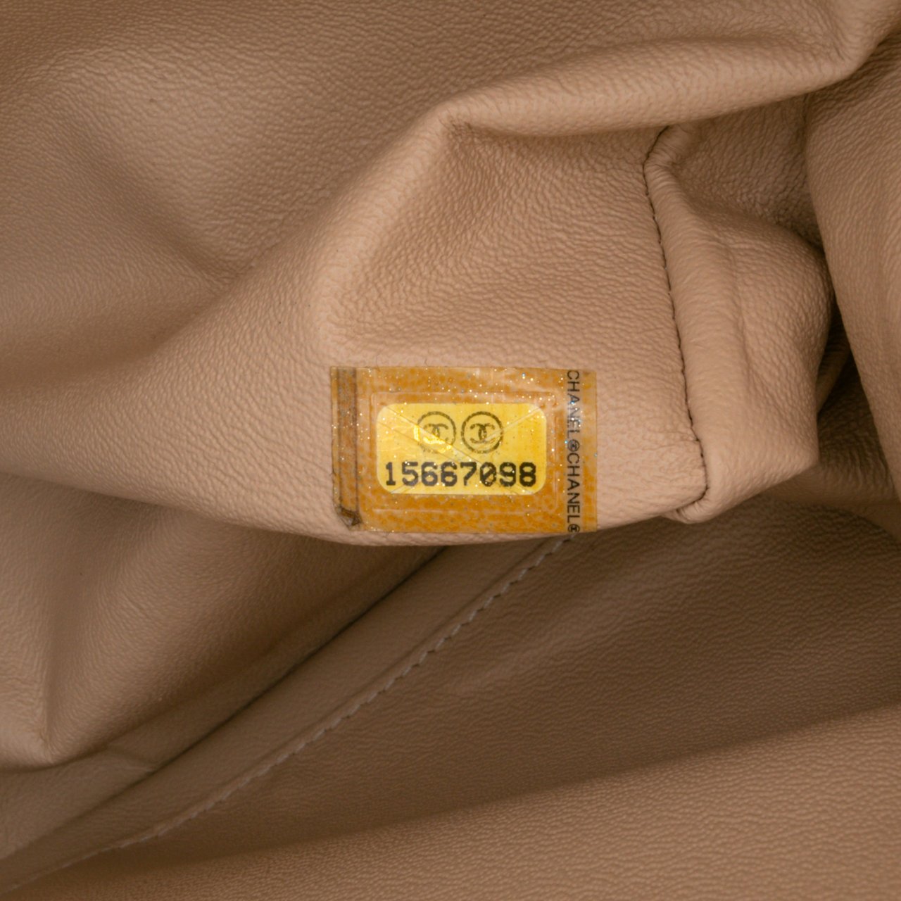 Chanel Jumbo Classic Caviar Double Flap Bruin