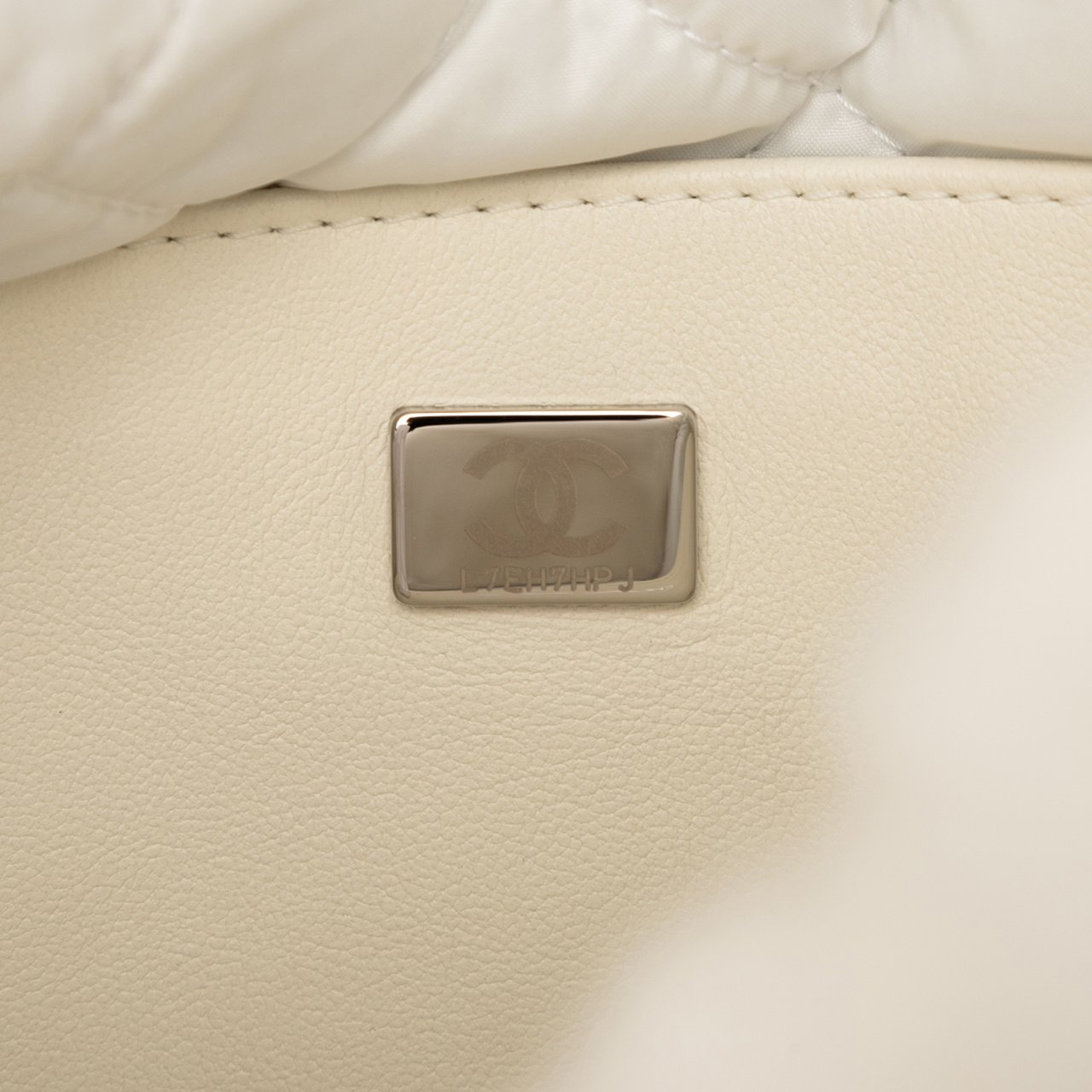 Chanel CC Shearling Coco Neige Backpack Wit