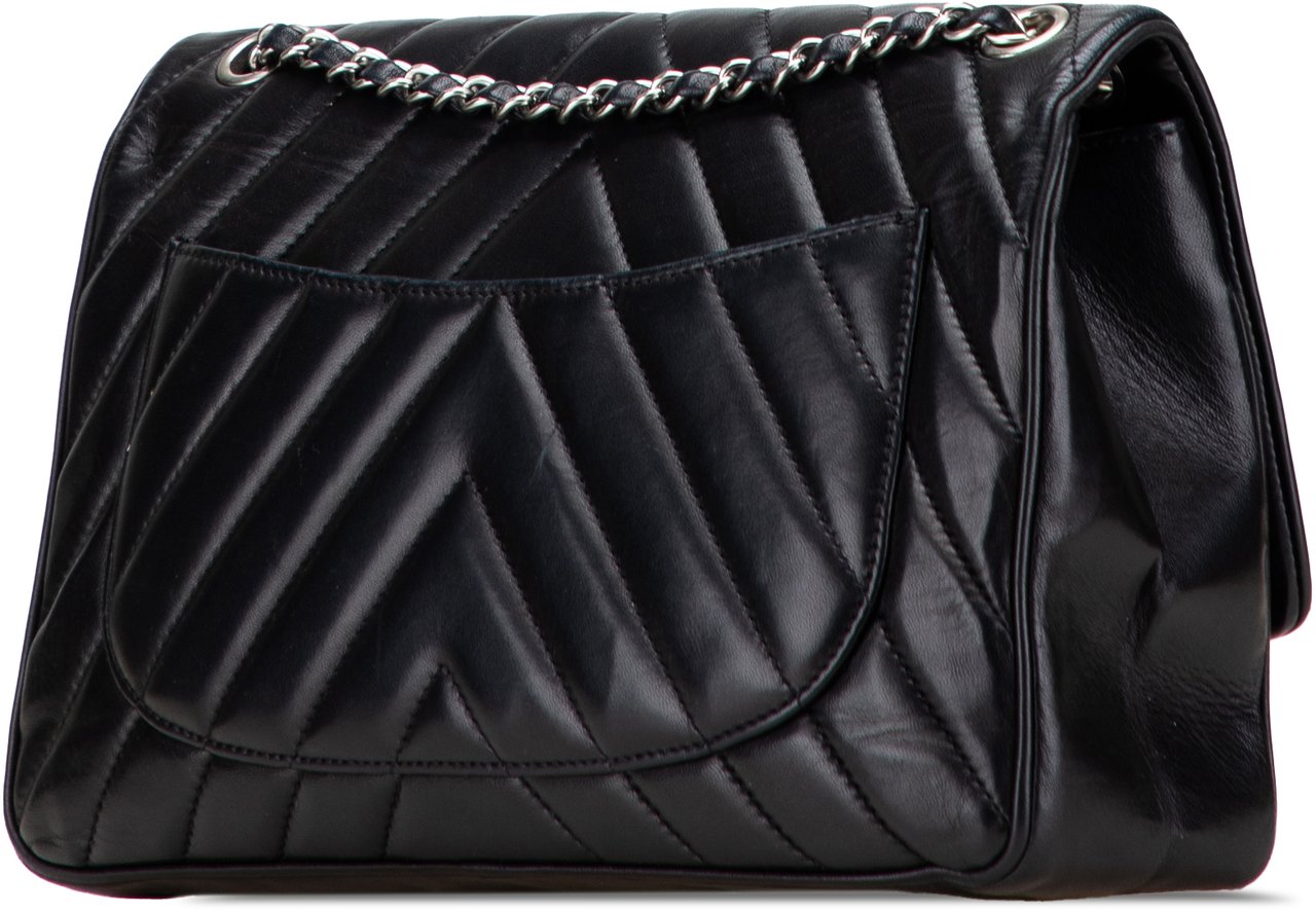 Chanel Jumbo Chevron Lambskin Leo Lion Flap Zwart