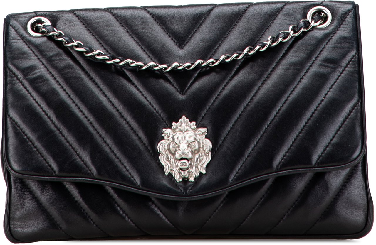 Chanel Jumbo Chevron Lambskin Leo Lion Flap Zwart