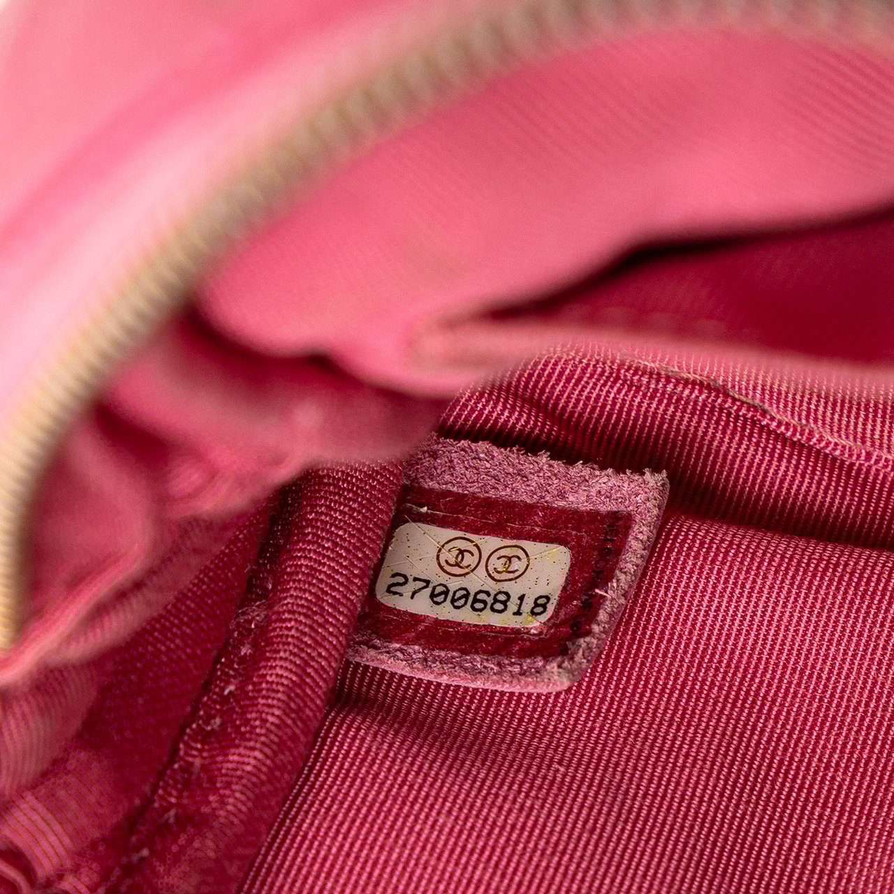 Chanel Quilted Caviar CC Day Camera Bag Roze