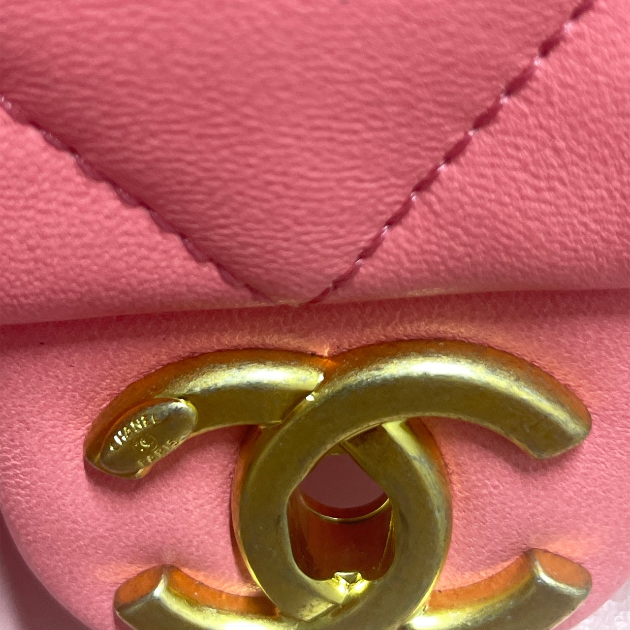 Chanel Mini Quilted Lambskin Funky Town Flap Roze