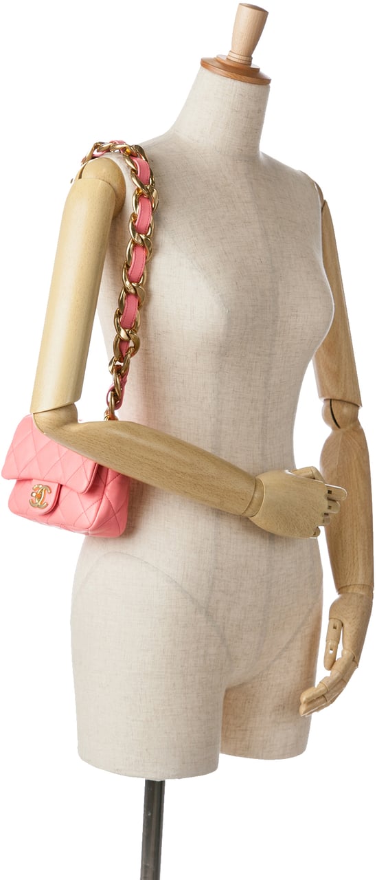 Chanel Mini Quilted Lambskin Funky Town Flap Roze