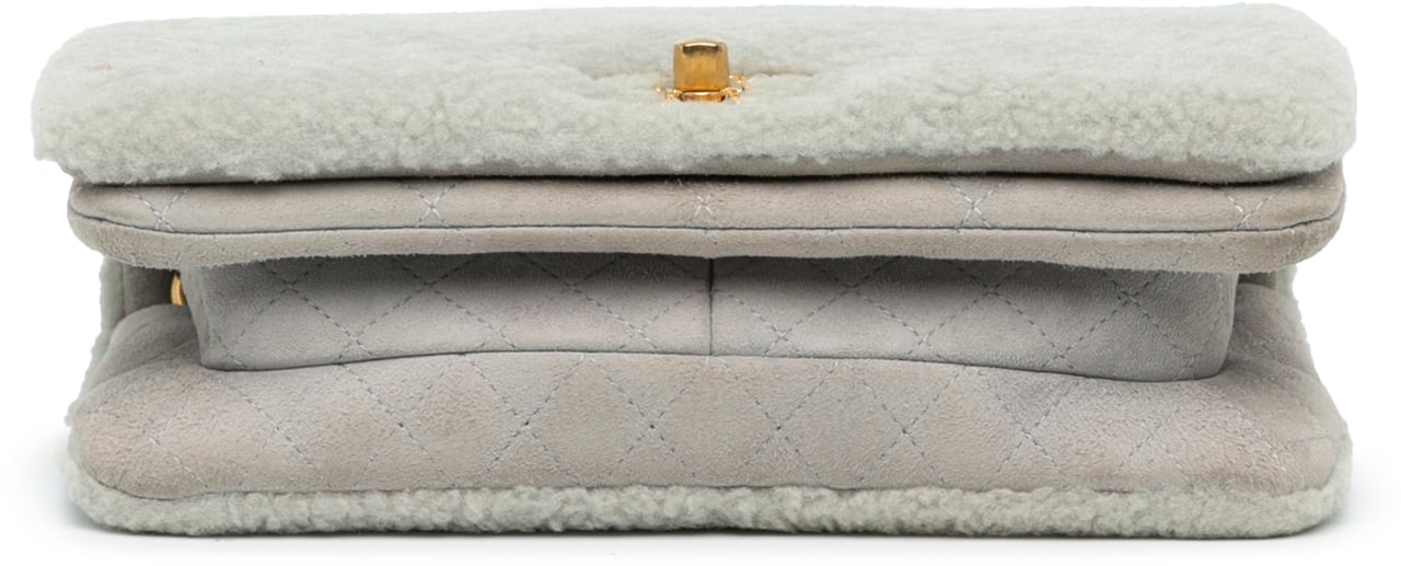 Chanel Quilted Shearling Chain Flap Grijs