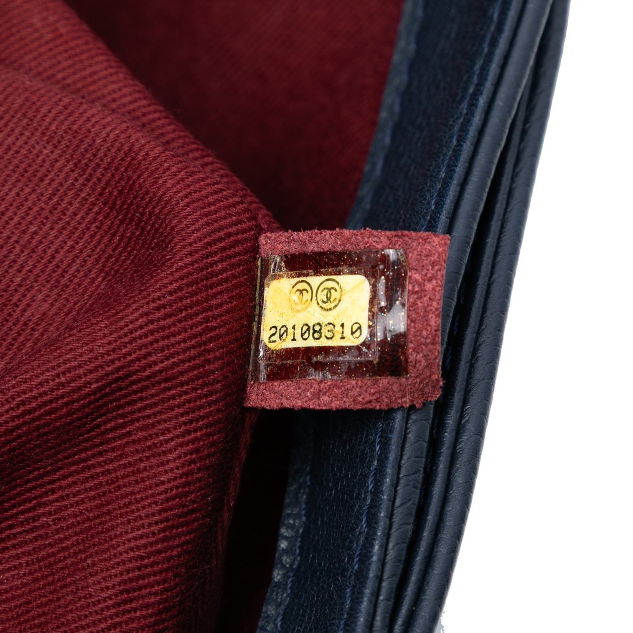 Chanel CC Diamond Stitch Caviar Flap Blauw