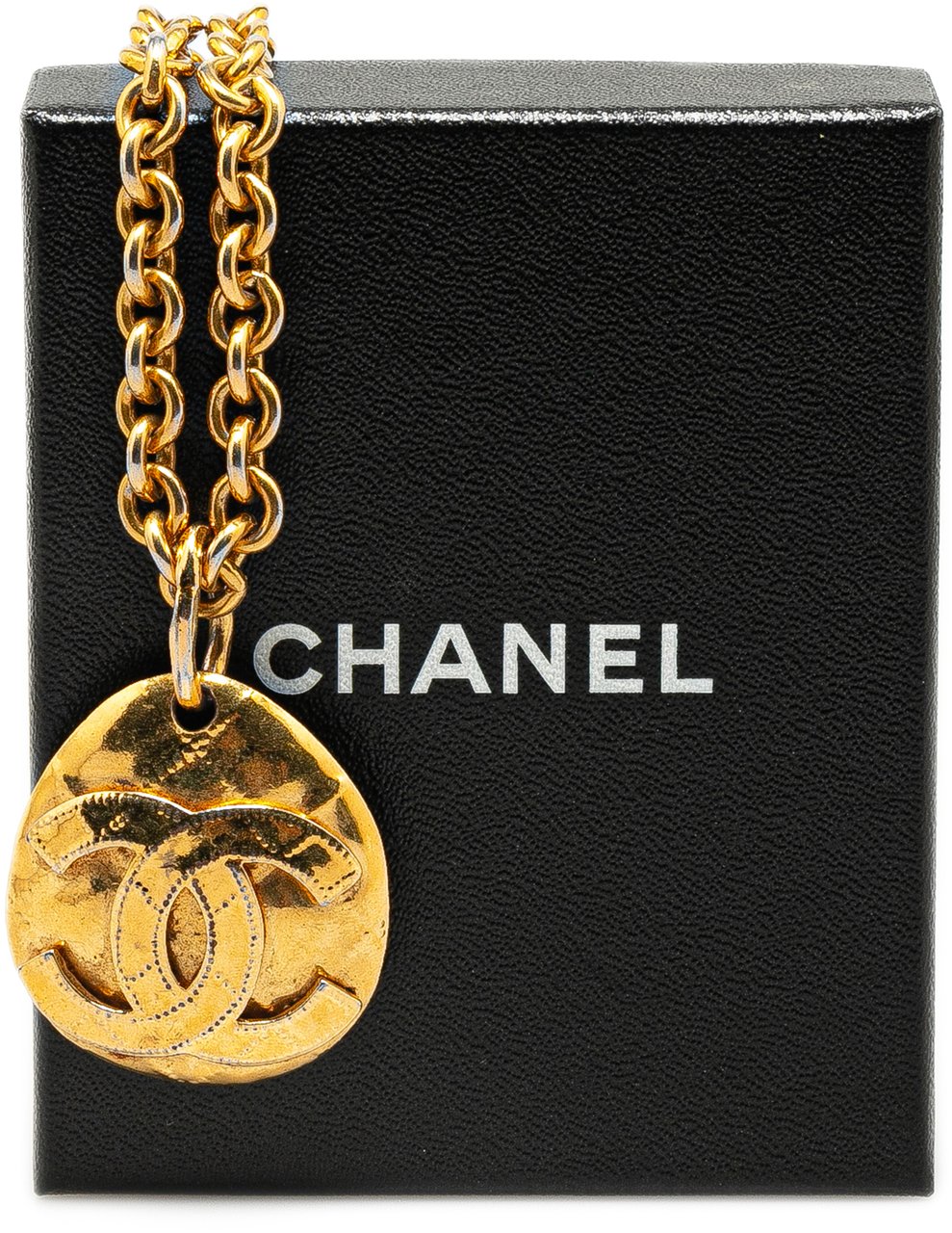 Chanel Gold Plated CC Round Pendant Necklace Goud