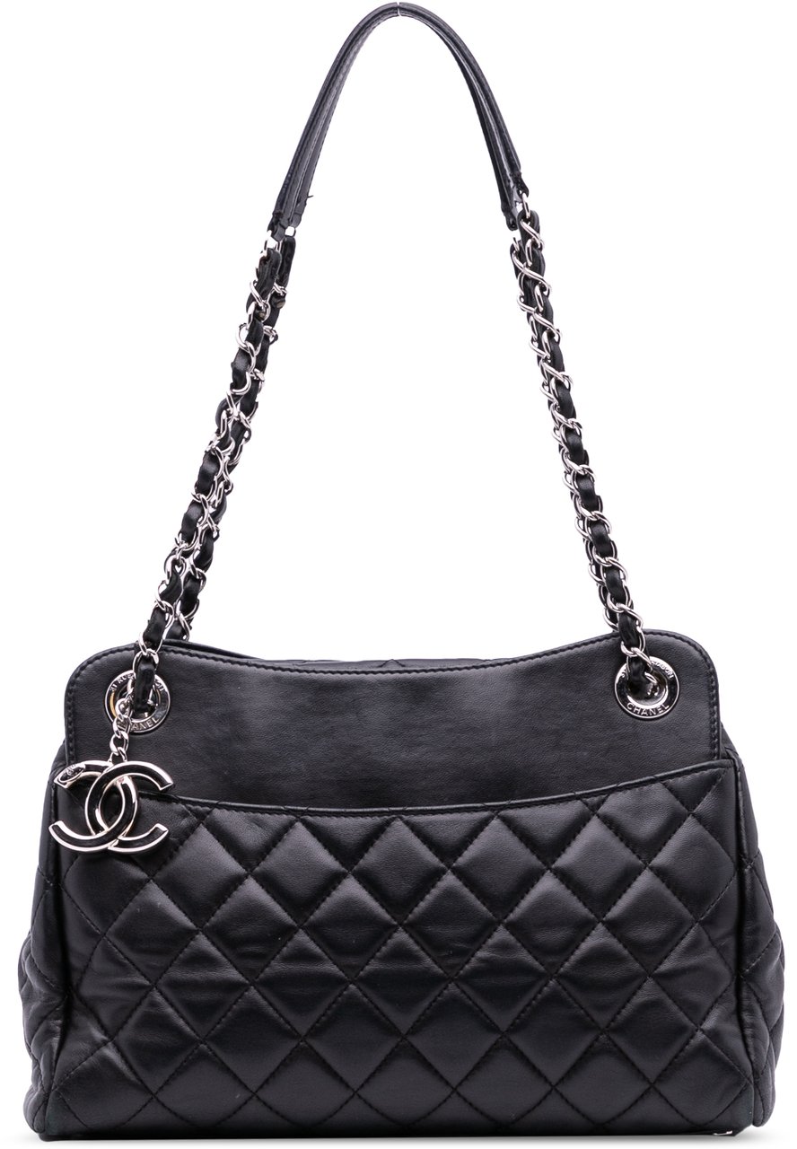 Chanel Quilted Lambskin 7 Tote Zwart