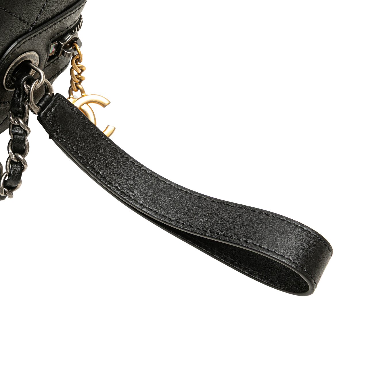Chanel Calfskin Signature Chain Signe Bowling Bag Zwart
