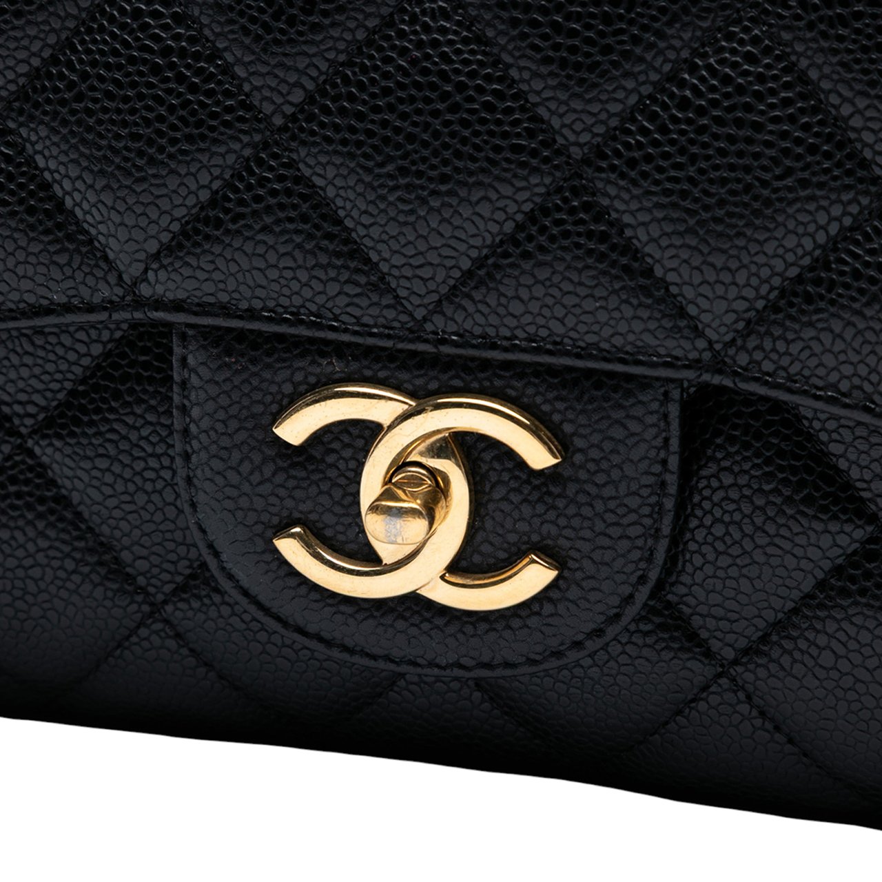 Chanel Maxi Classic Caviar Double Flap Zwart