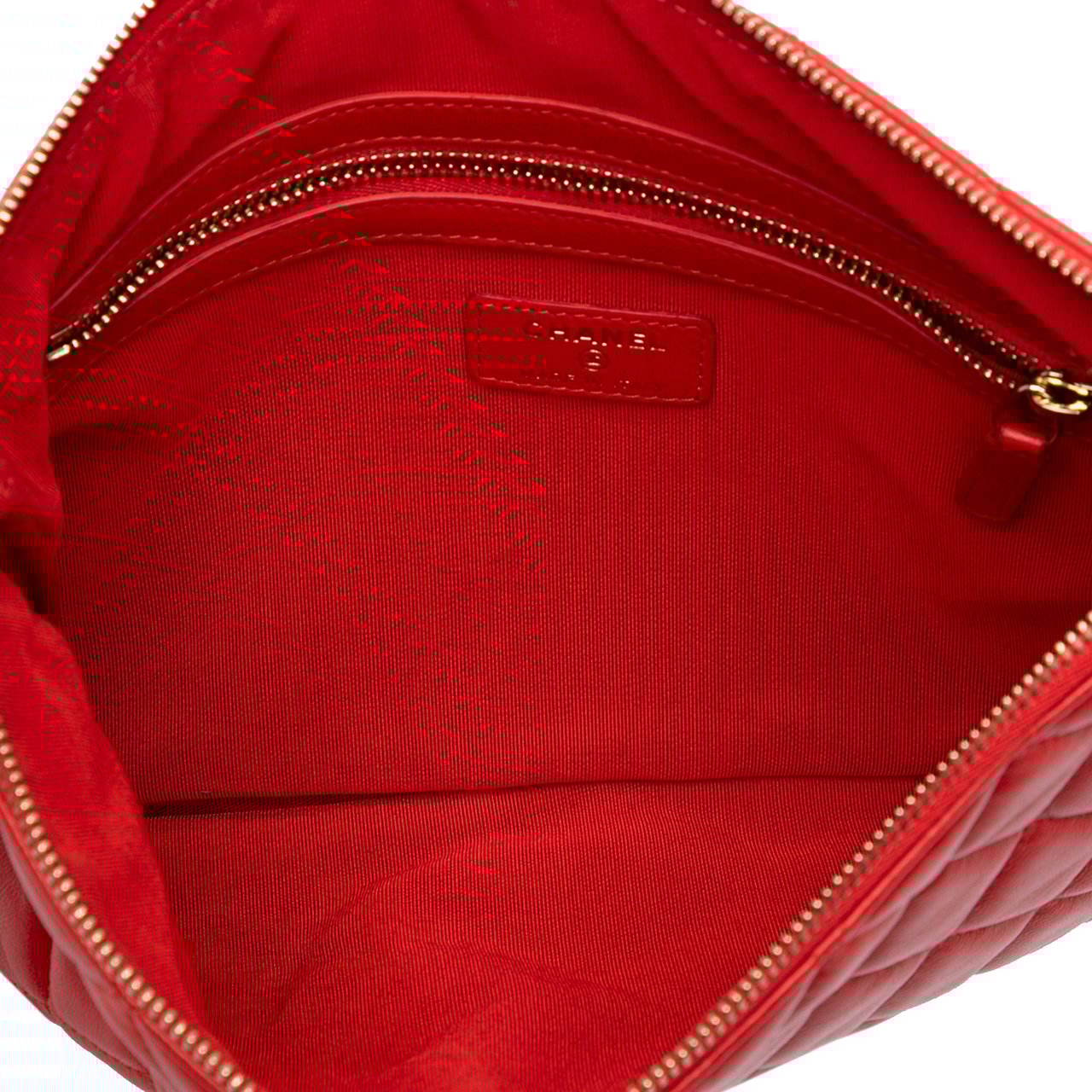 Chanel Medium Quilted Lambskin O Case Clutch Rood