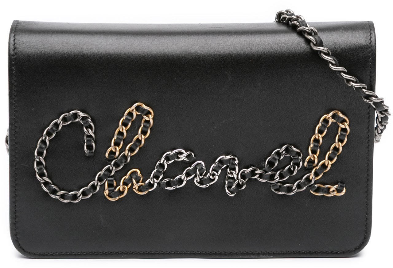 Chanel Calfskin Chain 20s Signe Wallet on Chain Zwart
