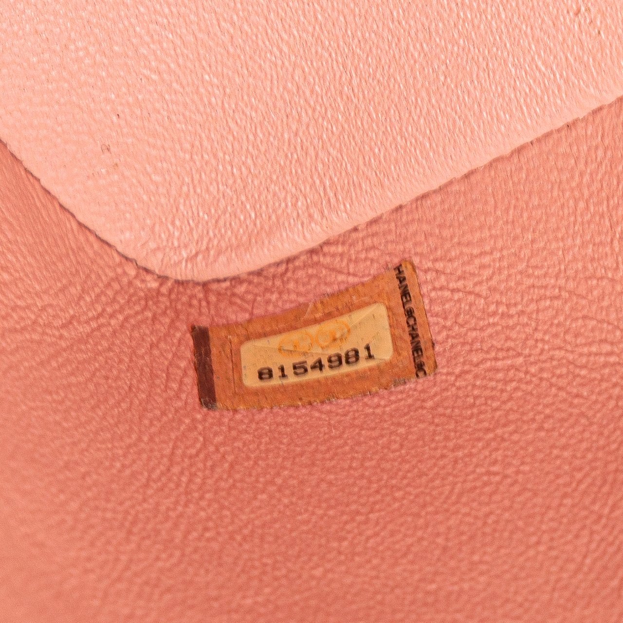 Chanel Caviar Medallion Tote Roze