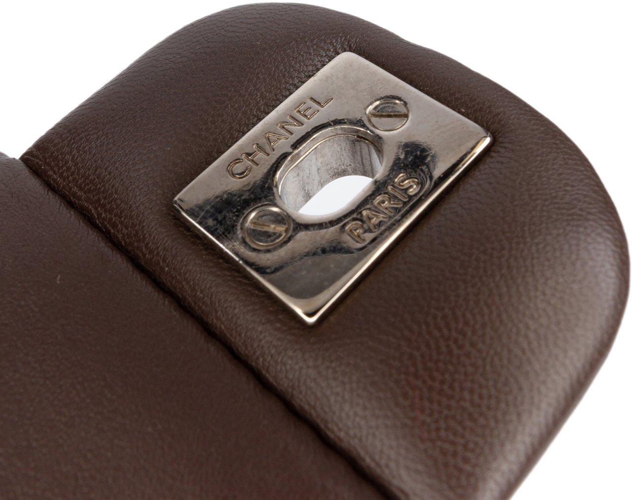 Chanel Medium Classic Patent Double Flap Bruin