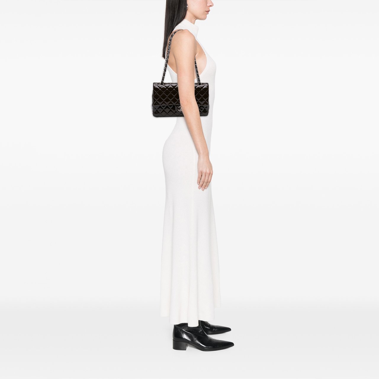 Chanel Medium Classic Patent Double Flap Bruin