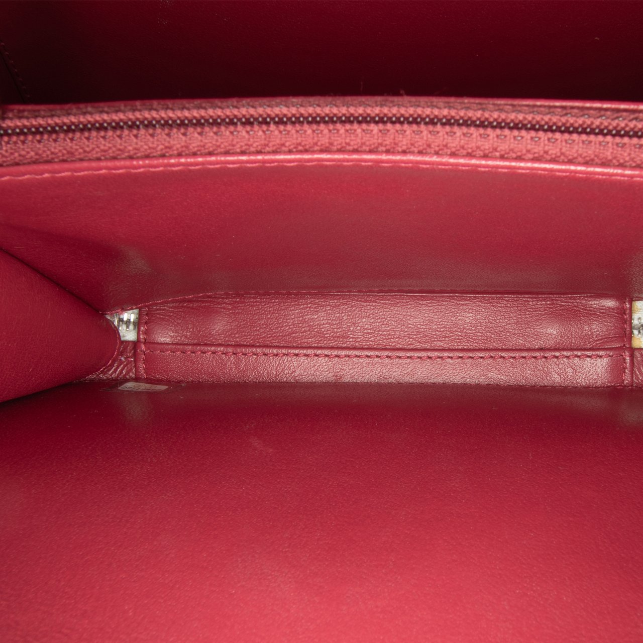 Chanel Medium Caviar CC Filigree Vanity Case Wit