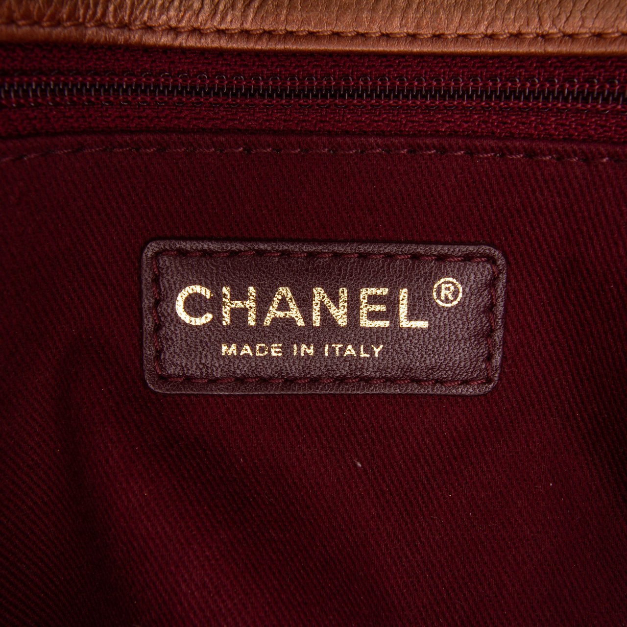 Chanel Medium Iridescent Quilted Goatskin CC Eyelet Flap Bruin