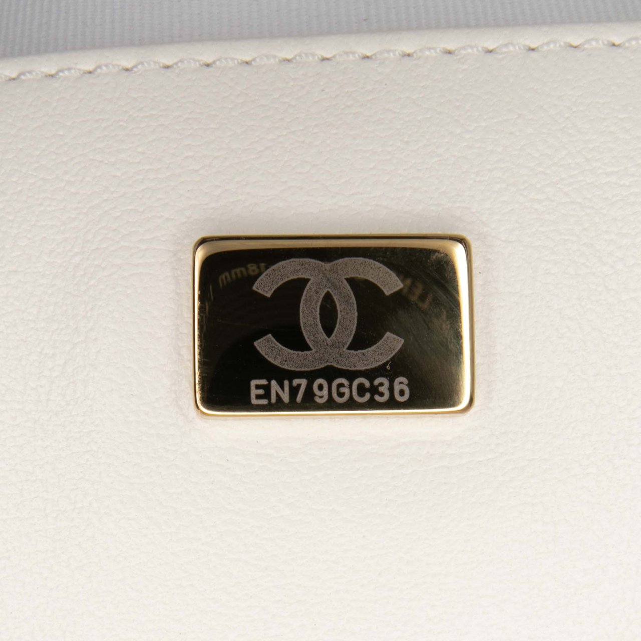Chanel Lambskin CC in Love Heart Crossbody Wit