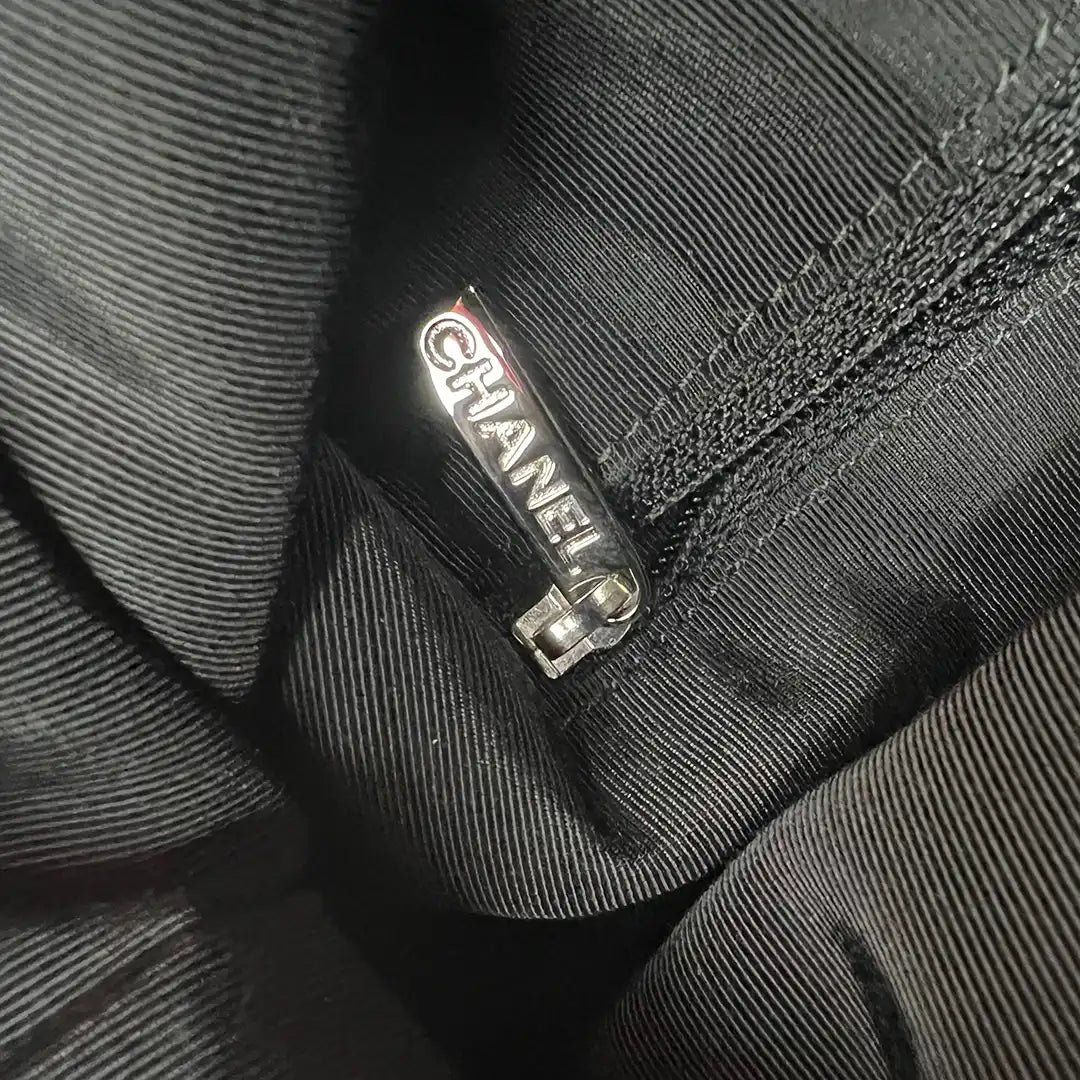 Chanel Chanel Clutch quilted leather black work bag / very good Zwart