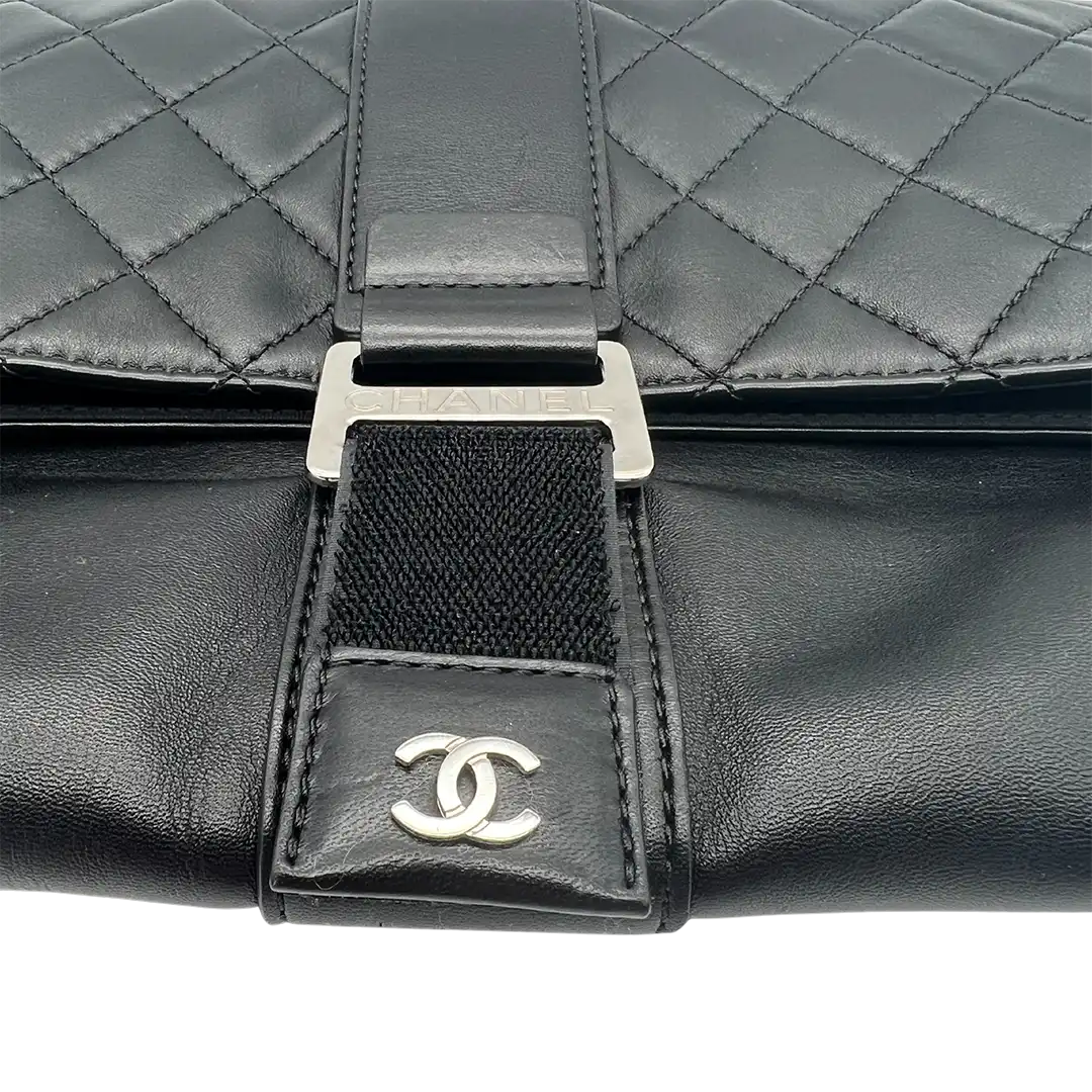 Chanel Chanel Clutch quilted leather black work bag / very good Zwart