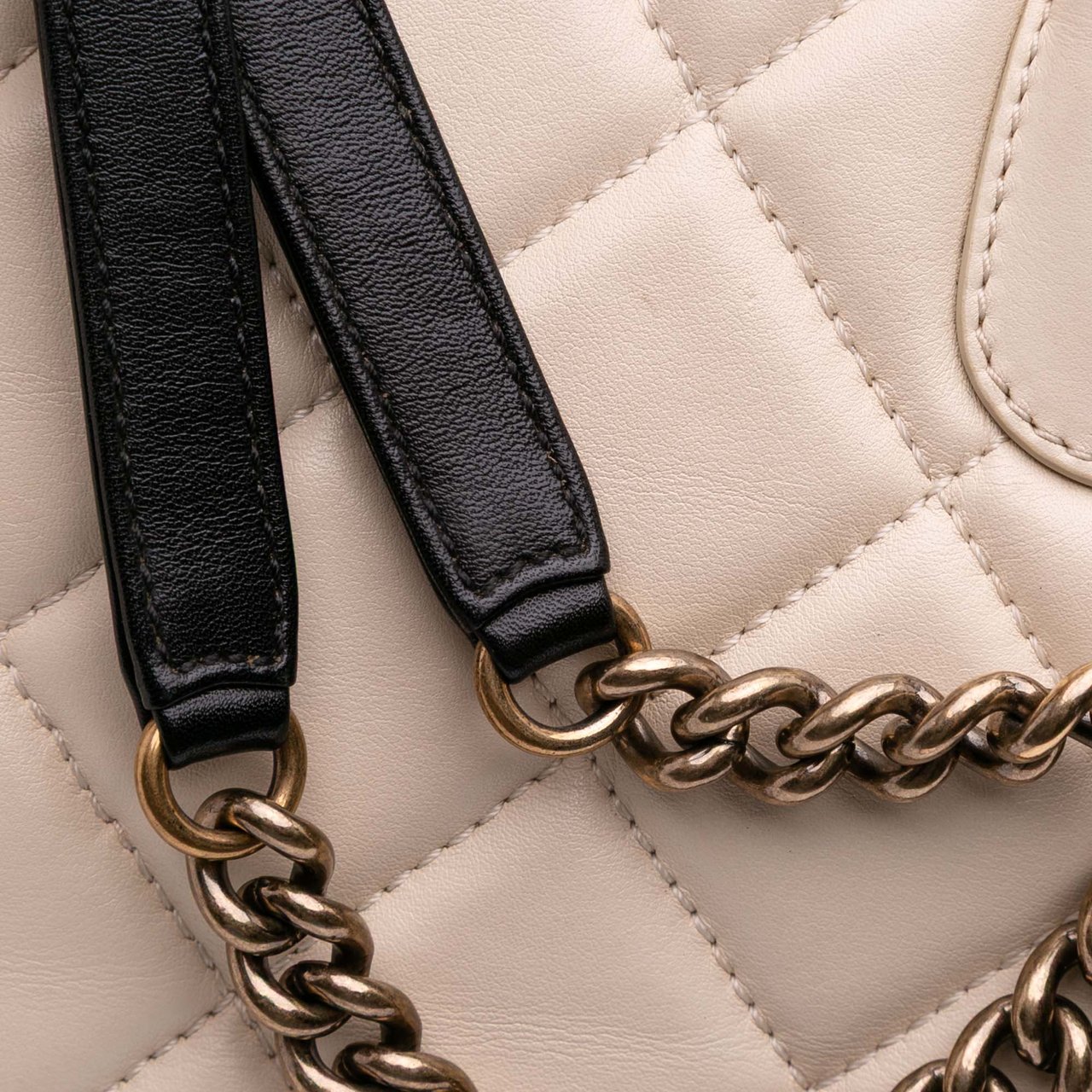 Chanel Quilted Calfskin Portobello Satchel Bruin