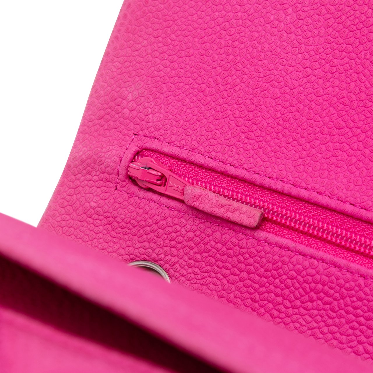 Chanel Jumbo Classic Caviar Double Flap Roze