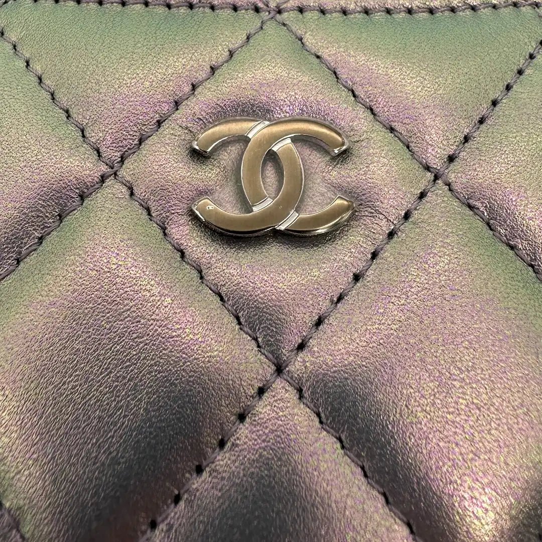 Chanel Chanel Iridescent Card Case Card Holder Leather Purple Fullset Zilver