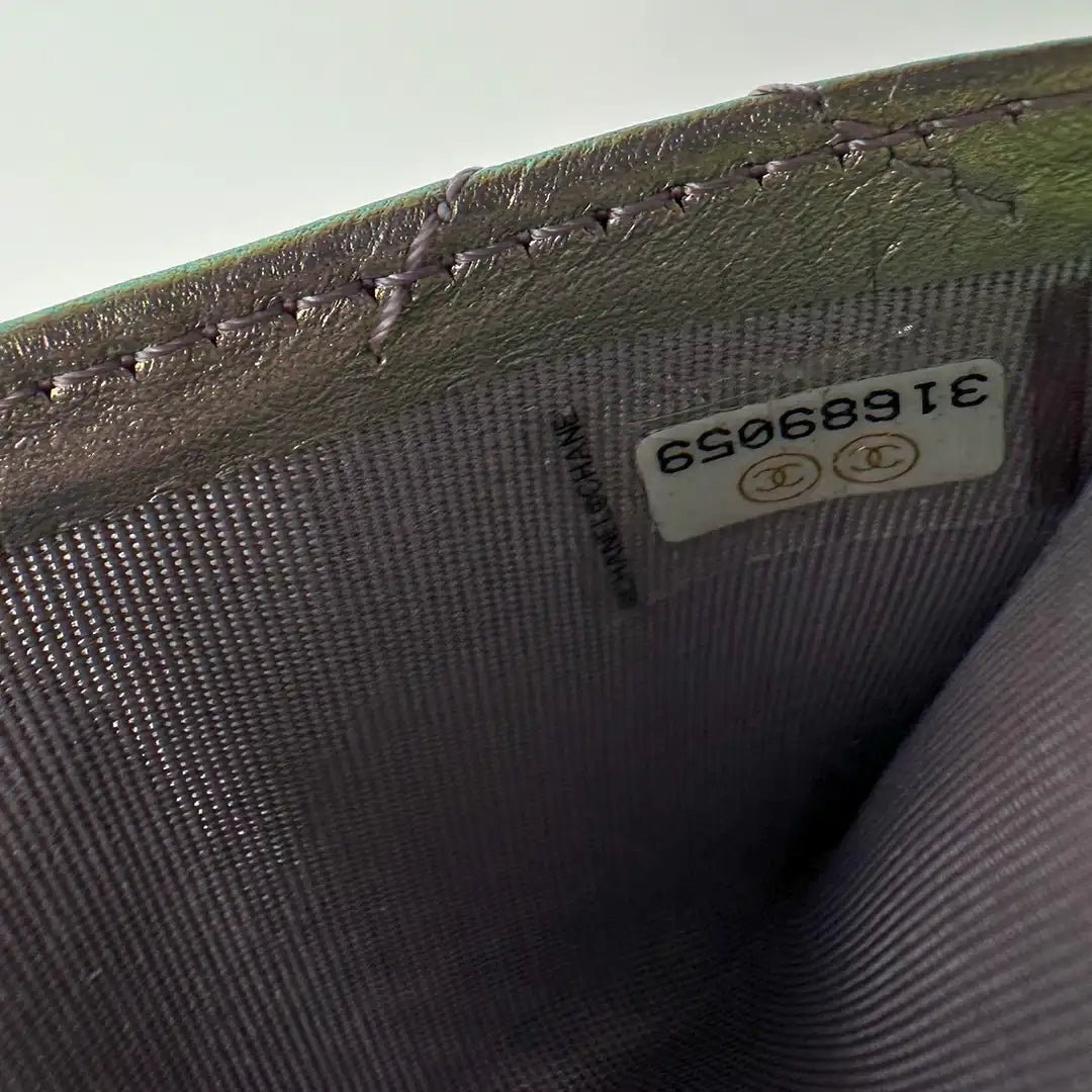 Chanel Chanel Iridescent Card Case Card Holder Leather Purple Fullset Zilver