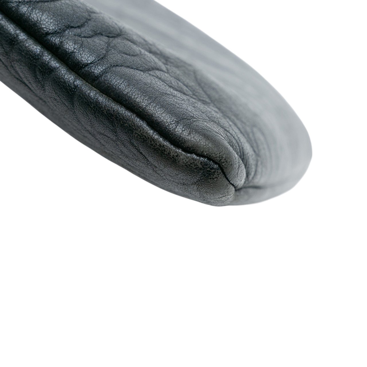 Chanel Large CC Embossed Lambskin Camellia O Case Clutch Blauw