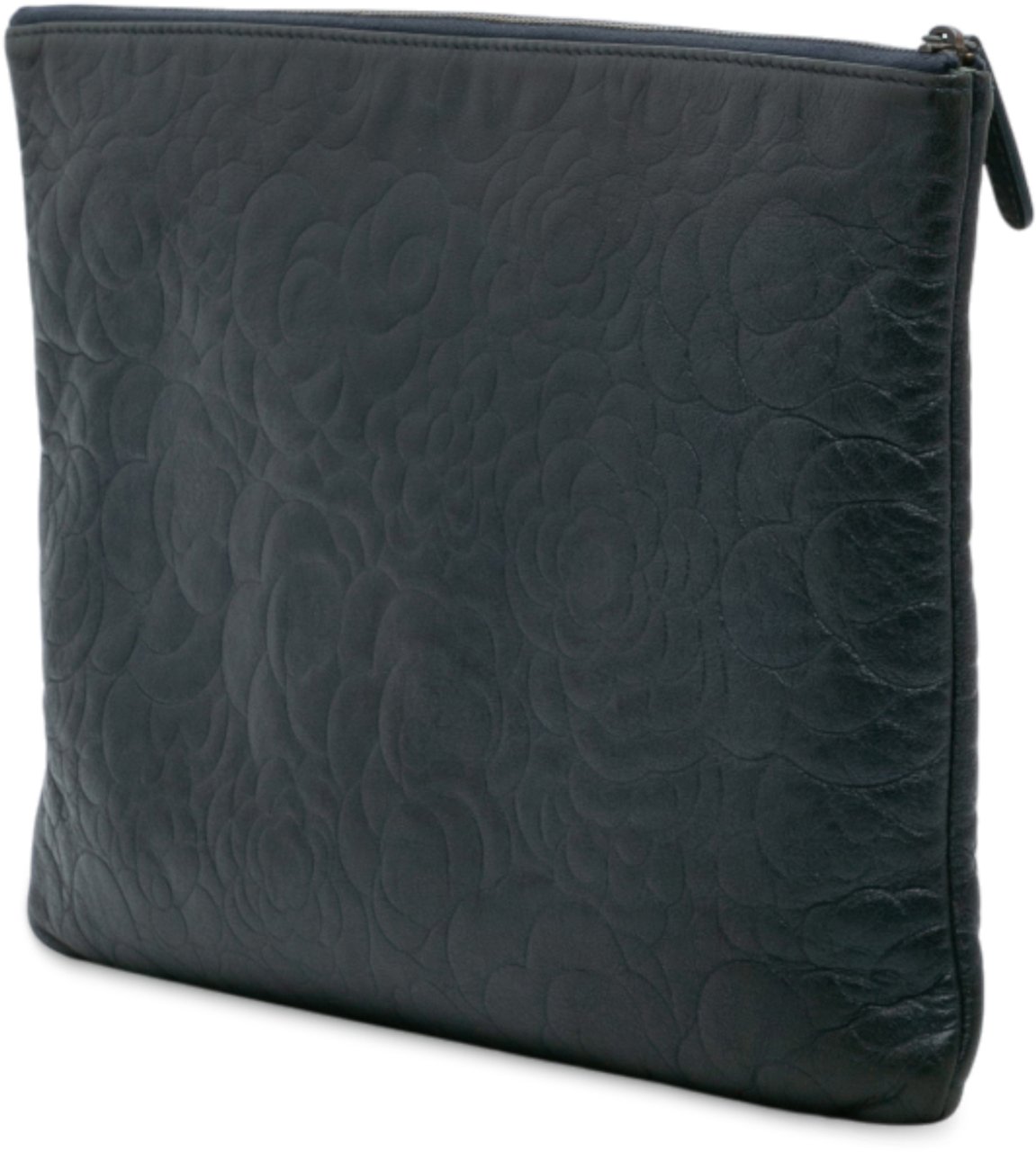 Chanel Large CC Embossed Lambskin Camellia O Case Clutch Blauw