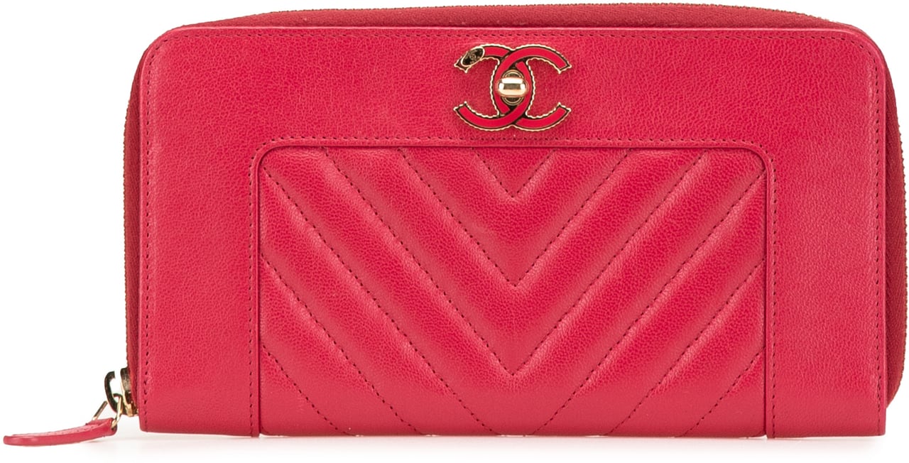 Chanel Chevron Sheepskin Mademoiselle Zip Around Wallet Rood