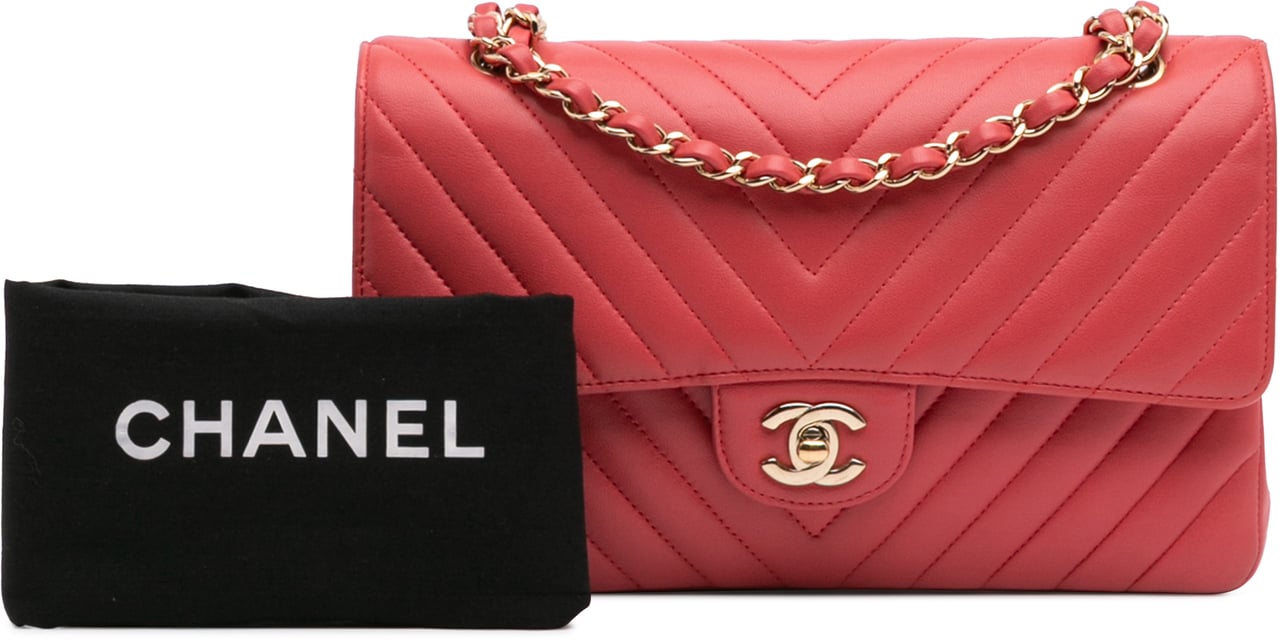 Chanel Medium Classic Chevron Lambskin Double Flap Rood