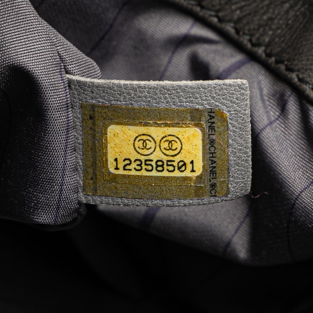 Chanel Lambskin Studded CC Accordion Flap Grijs