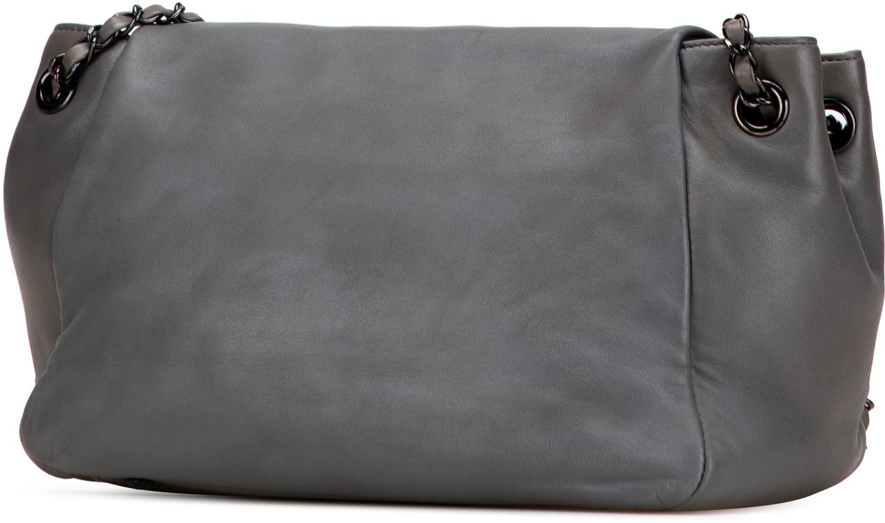 Chanel Lambskin Studded CC Accordion Flap Grijs