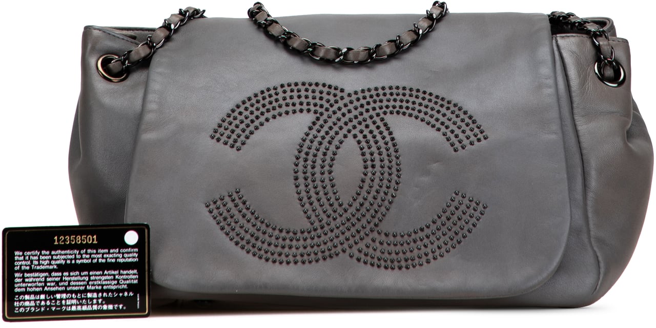 Chanel Lambskin Studded CC Accordion Flap Grijs