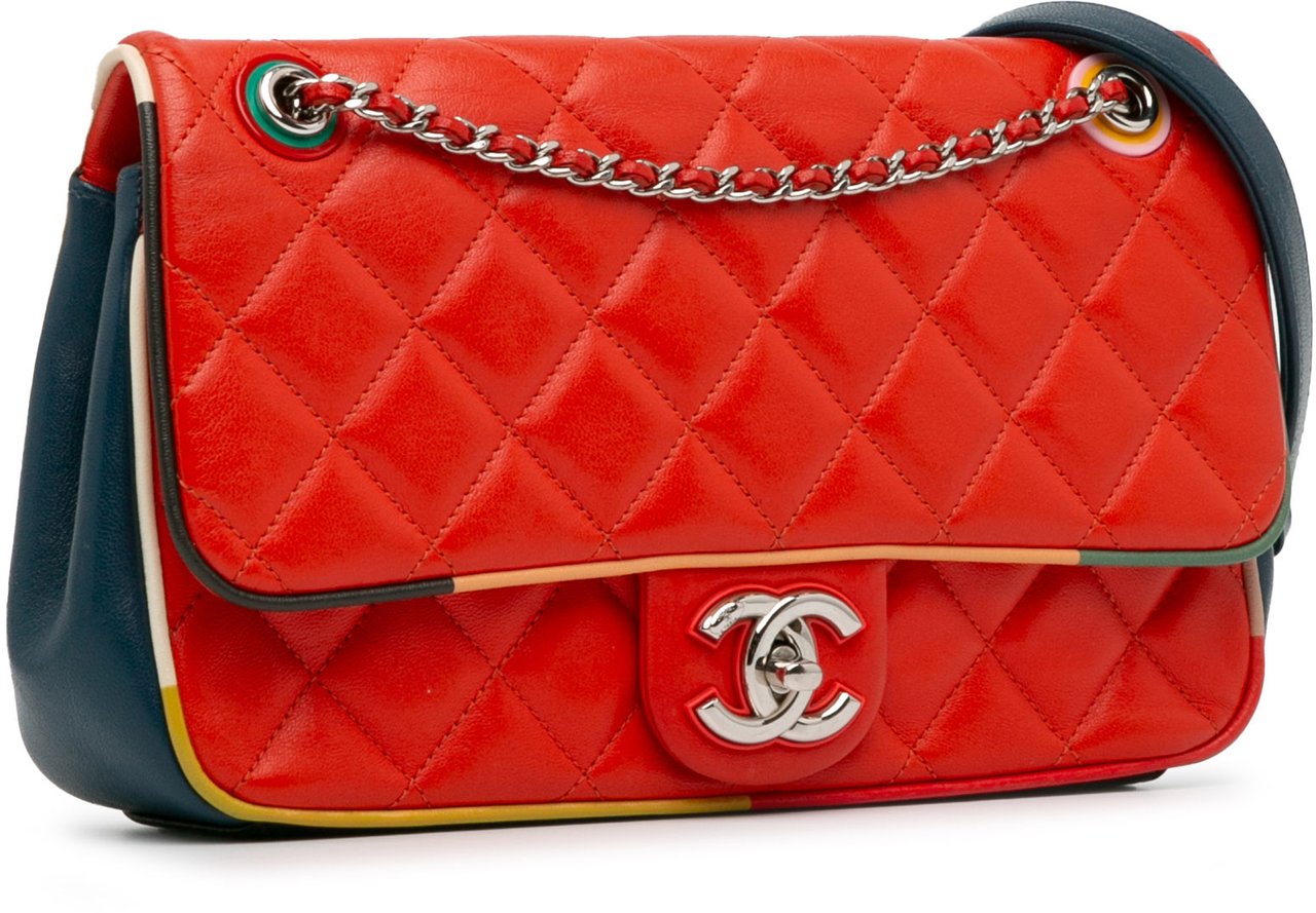 Chanel Medium Quilted Lambskin Cuba Color Flap Rood