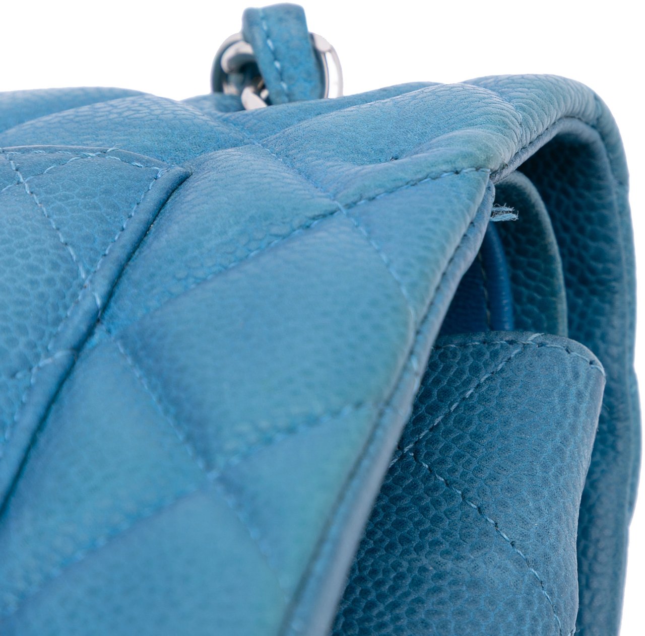Chanel Jumbo Classic Caviar Double Flap Blauw