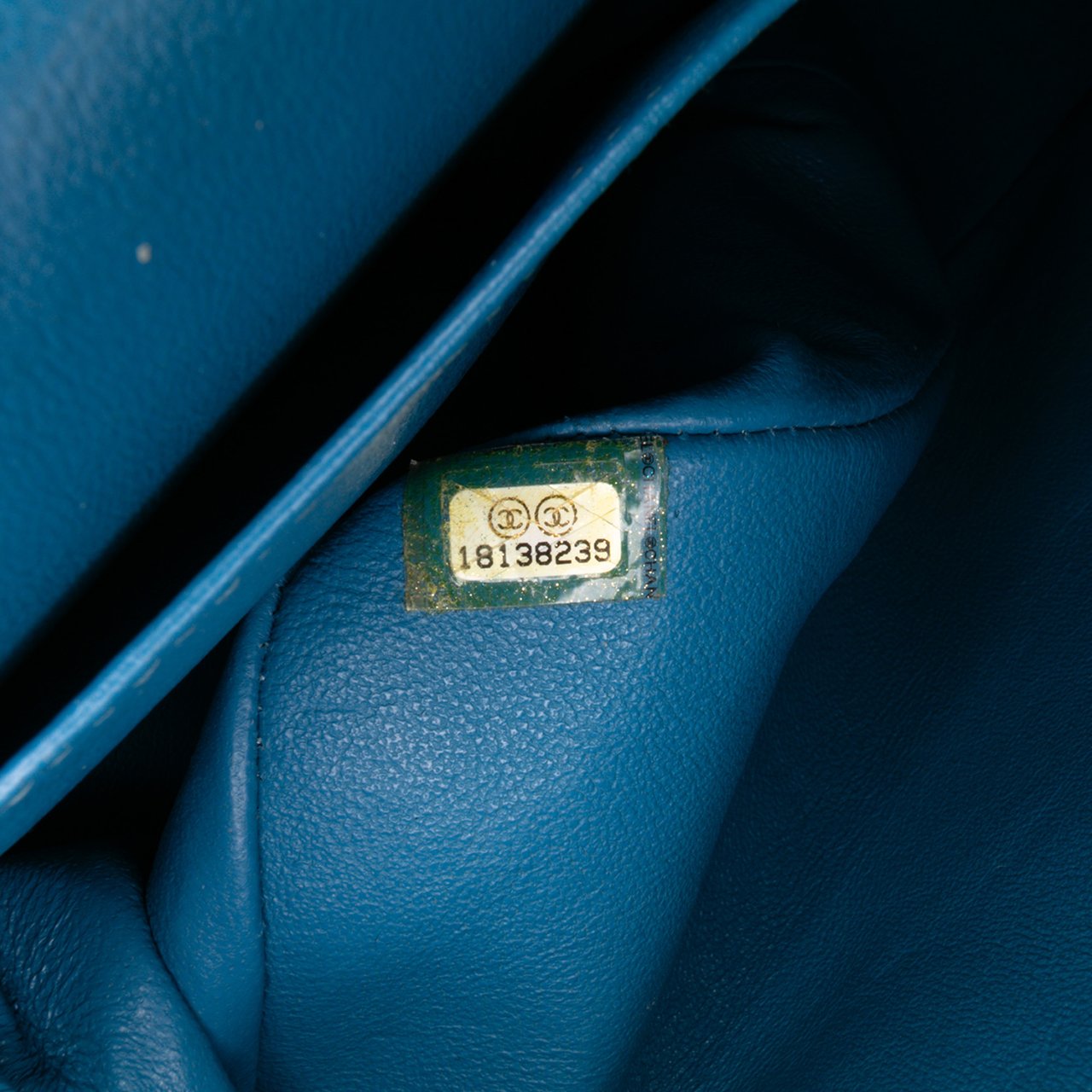 Chanel Jumbo Classic Caviar Double Flap Blauw