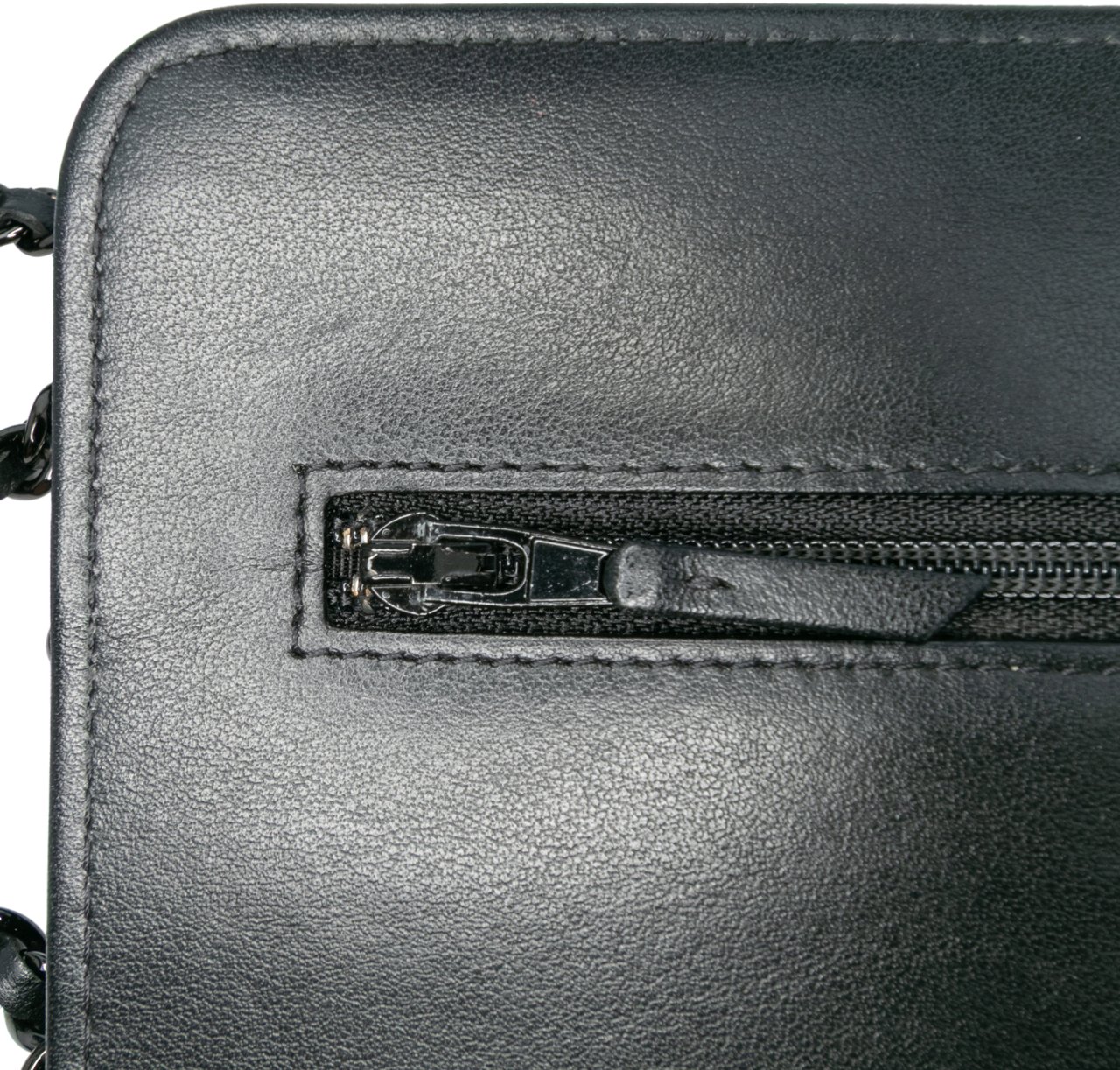 Chanel Chevron Aged Calfskin Gabrielle Wallet On Chain Zwart