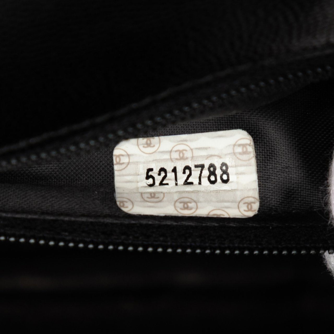 Chanel CC Caviar Twisted Strap Shoulder Bag Zwart