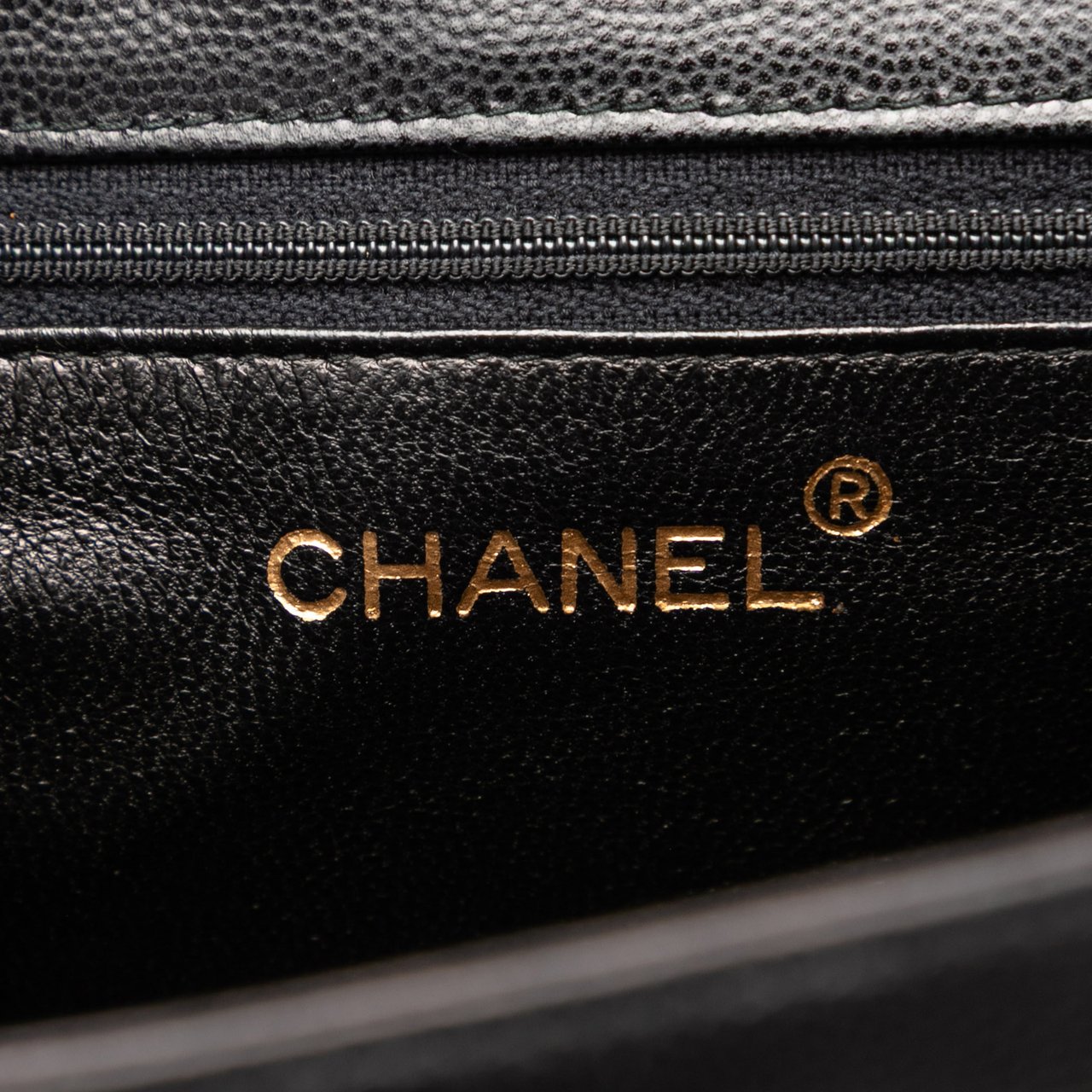 Chanel CC Caviar Twisted Strap Shoulder Bag Zwart