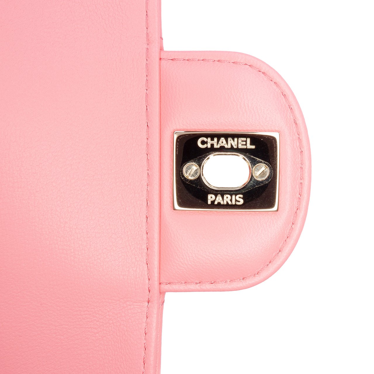 Chanel Lambskin CC in Love Heart Crossbody Roze