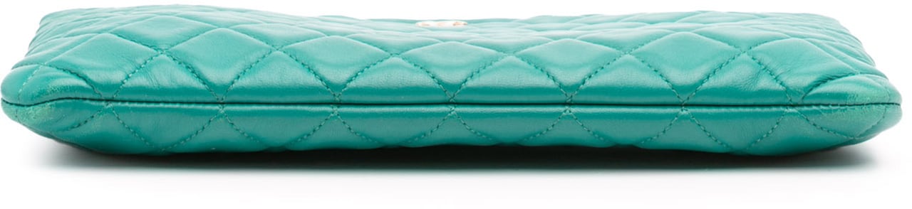 Chanel Medium Quilted Lambskin O Case Clutch Groen