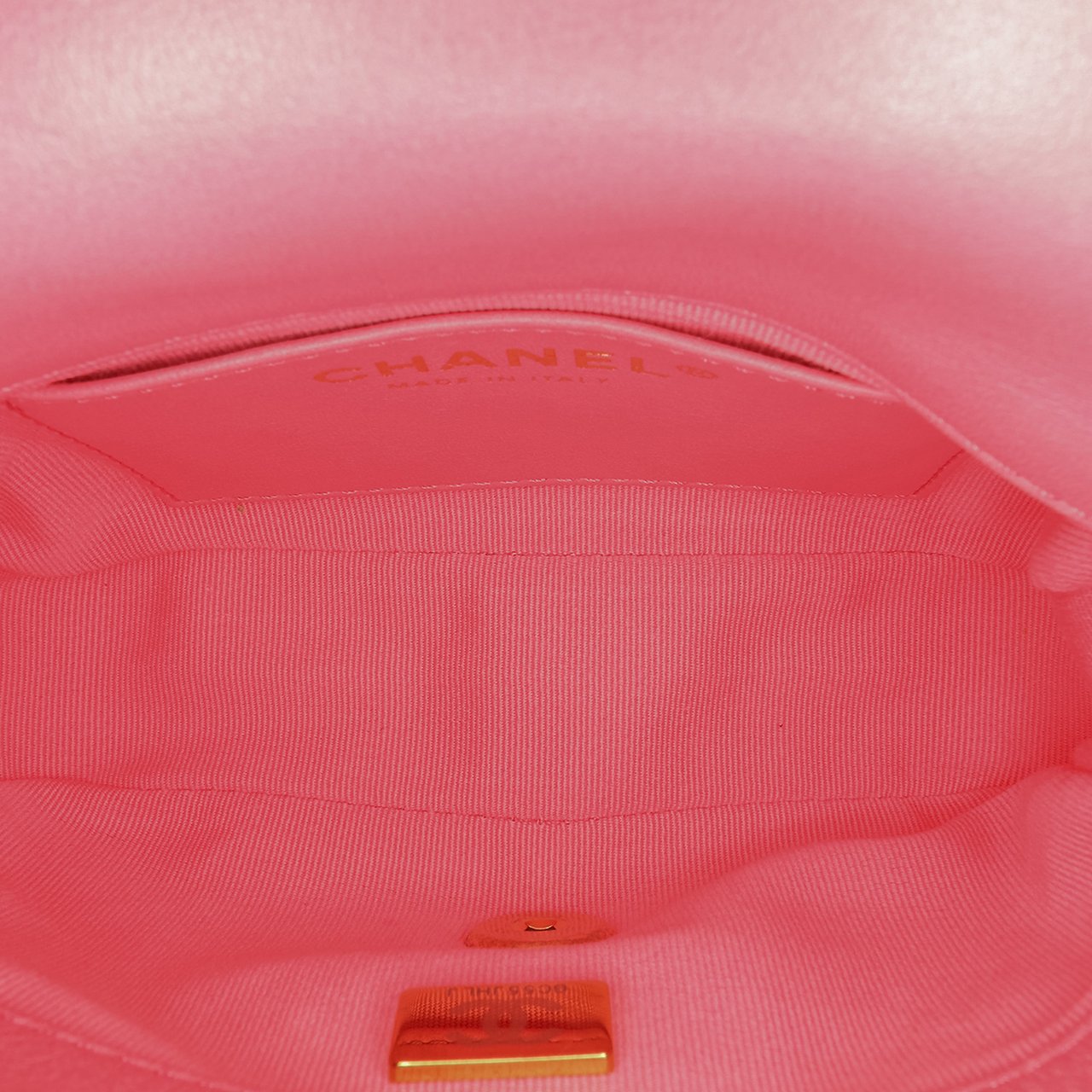 Chanel Mini Quilted Lambskin Funky Town Flap Roze