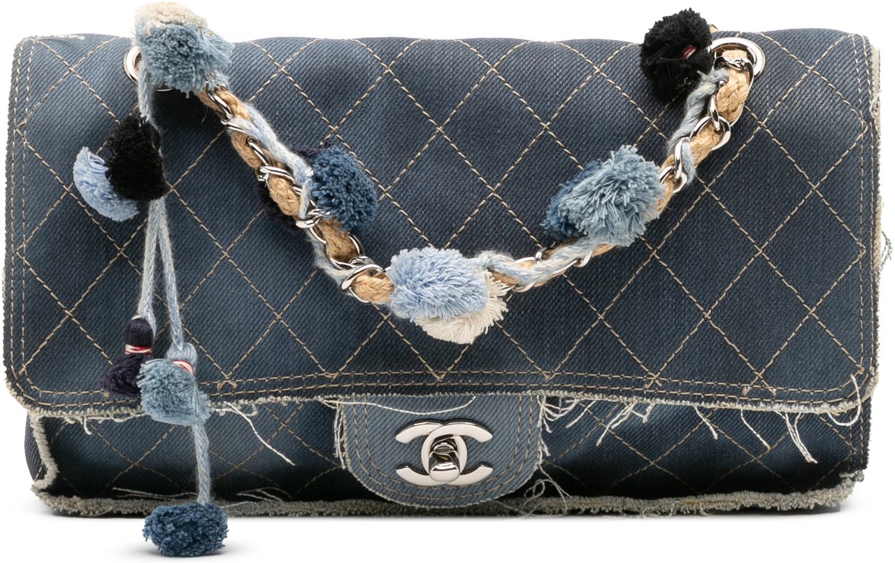 Chanel Paris Dubai Medium Quilted Denim Pompom Flap Blauw