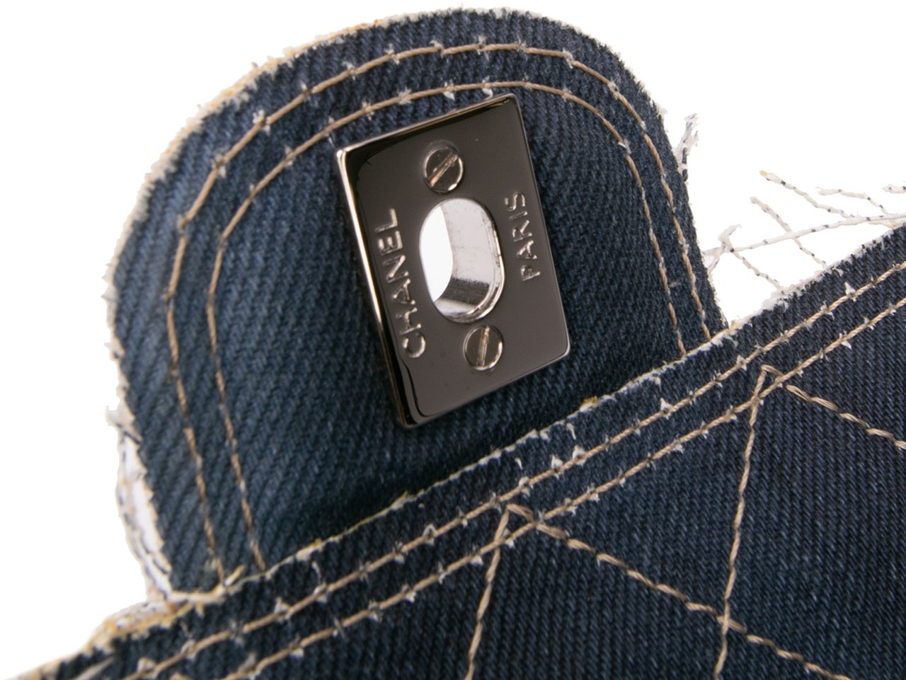 Chanel Paris Dubai Medium Quilted Denim Pompom Flap Blauw