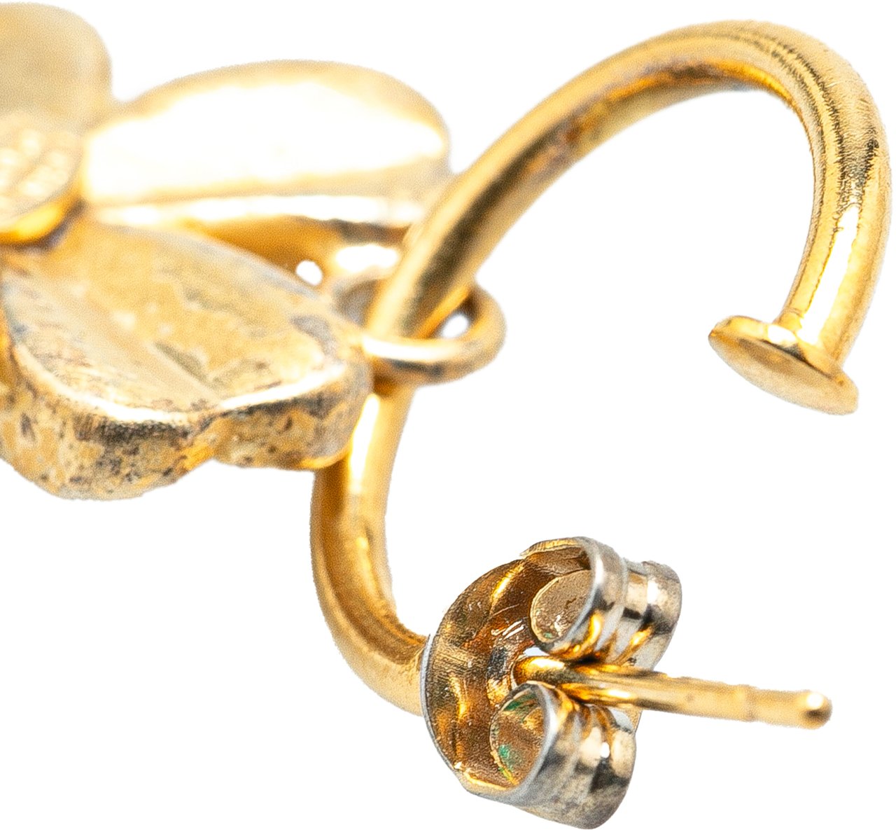 Chanel Gold Plated Clover Hoop Push Back Earrings Goud