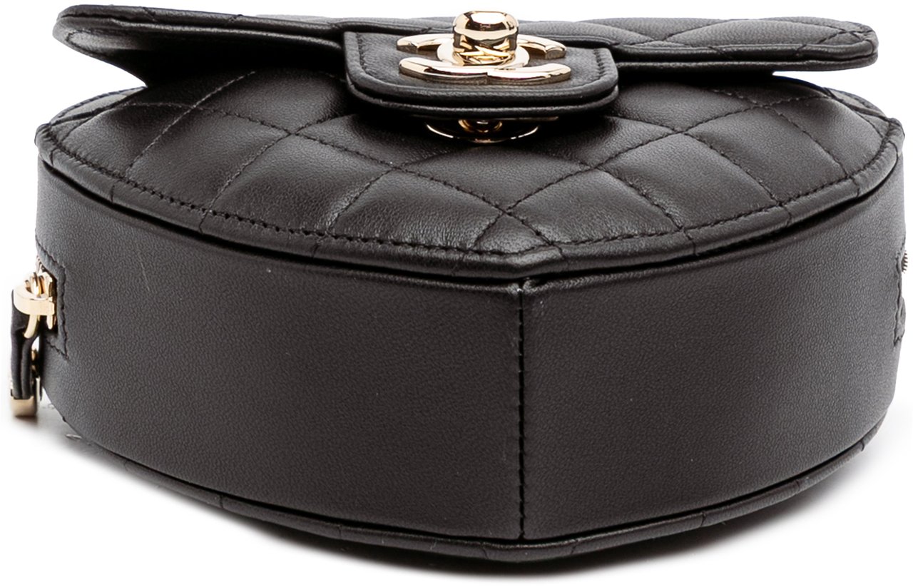 Chanel Mini Lambskin CC in Love Heart Crossbody Zwart