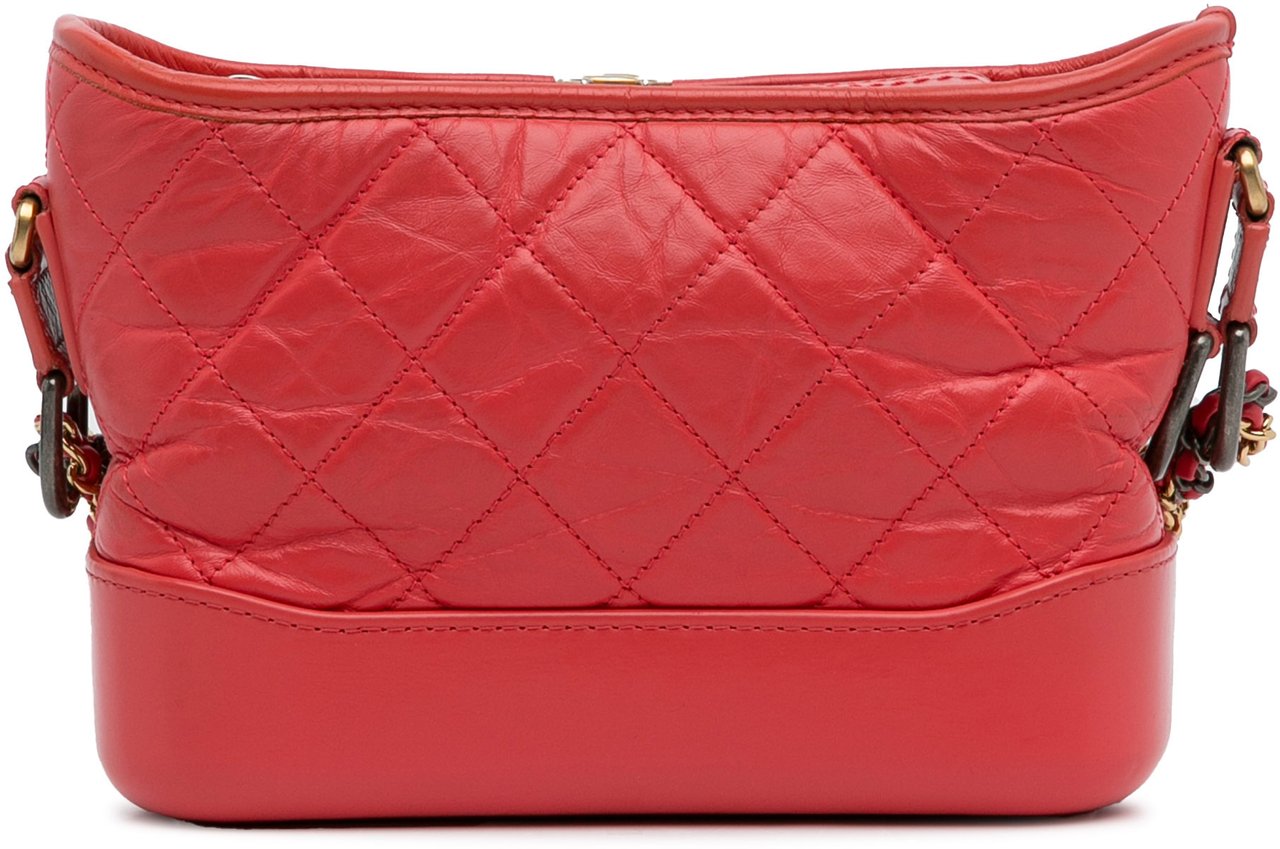 Chanel Small Chevron Lambskin Gabrielle Crossbody Rood