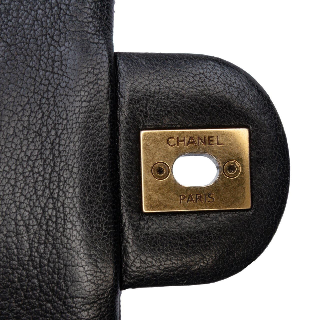 Chanel Paris-Salzburg Small Patent and Goatskin CC Eyelet Flap Zwart