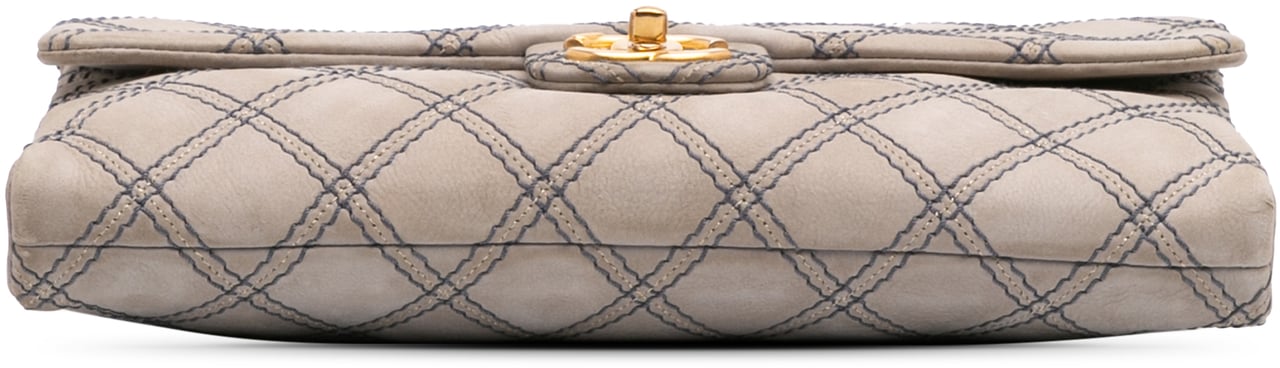 Chanel Jumbo Quilted Calfskin Triple Stitched Flap Grijs